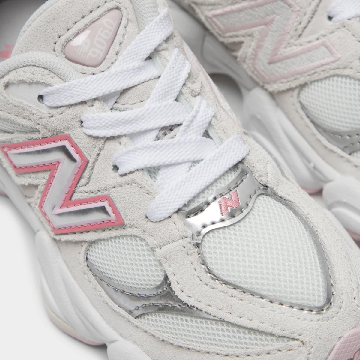 New Balance 9060 "White / Pink"