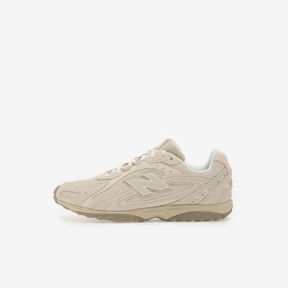 New Balance 204L Beige