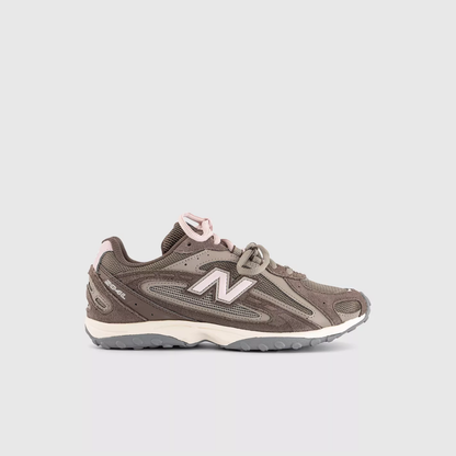 New Balance 204L Trainers "Cortado Stone Pink"